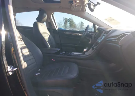 2016 Ford Fusion Se z USA, uszkodzony, nr VIN 3FA6P0HD2GR283966